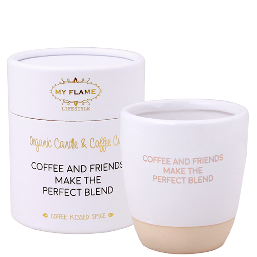 Sojakaars in koffiekop - COFFEE & FRIENDS, MAKE THE PERFECT BLEND - COFFEE KISSED SPICE