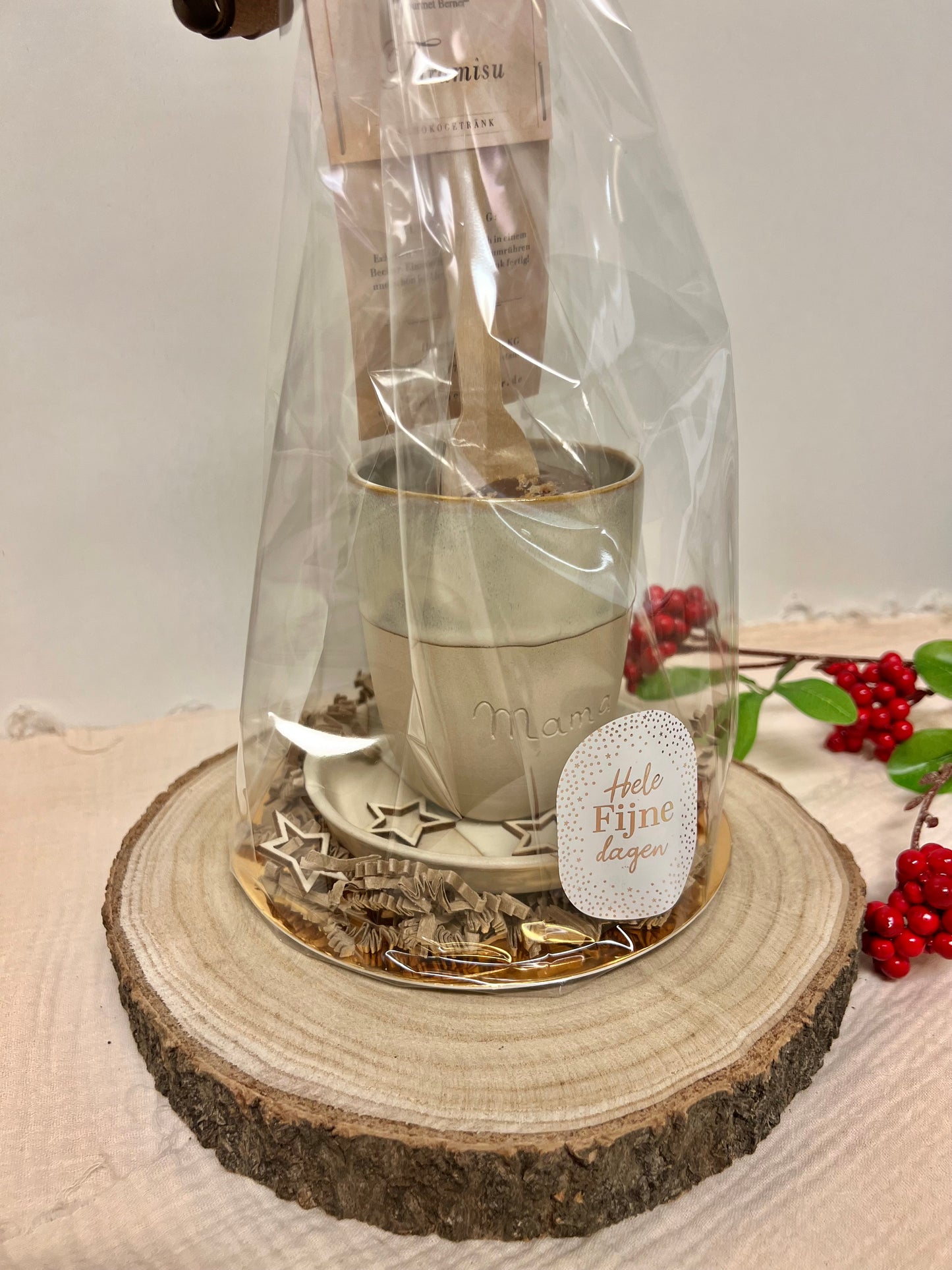 Cadeaupakket - Keramiek beige groot 'Mama'