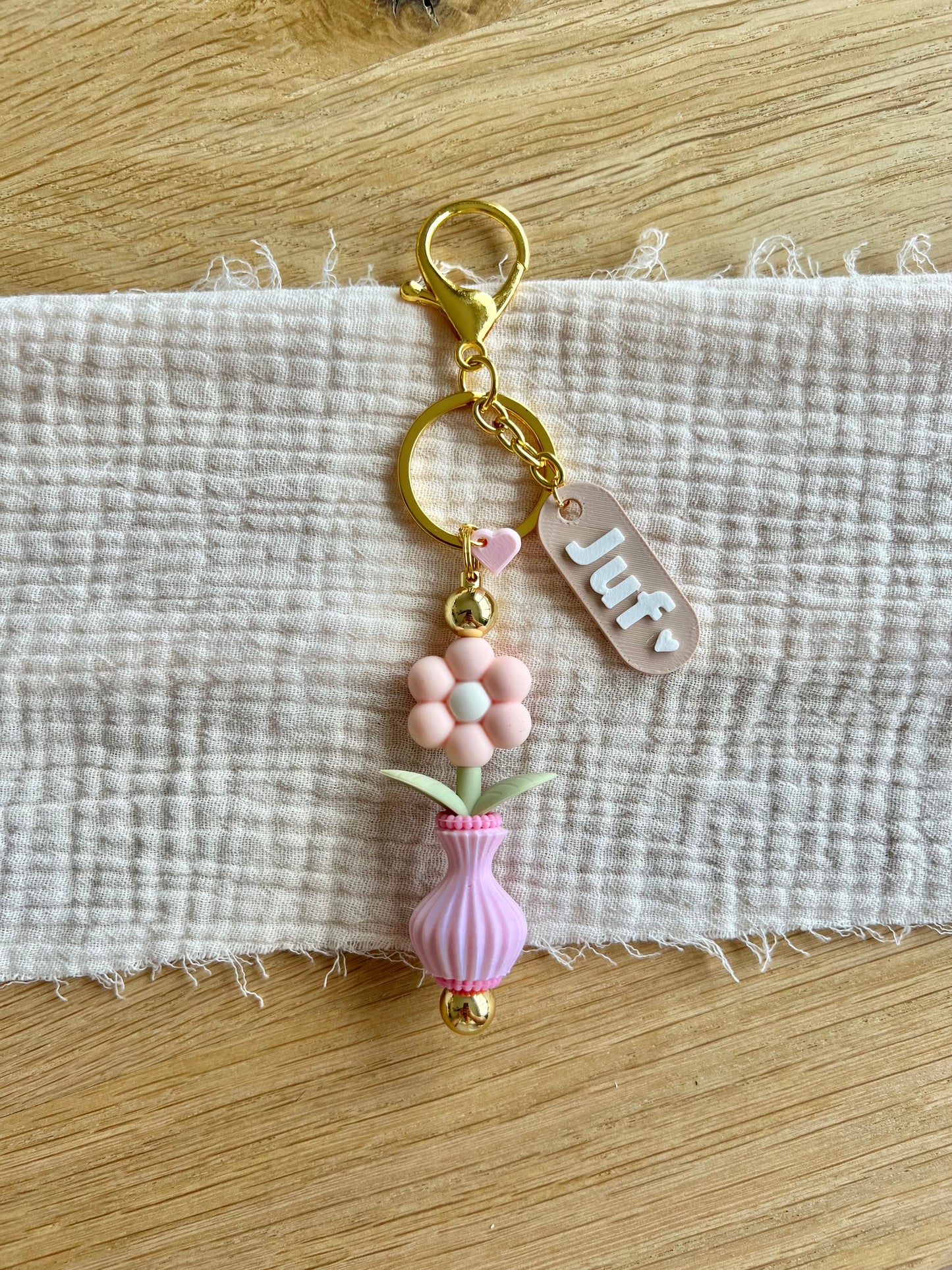 Sleutelhanger Juf - Zacht roze
