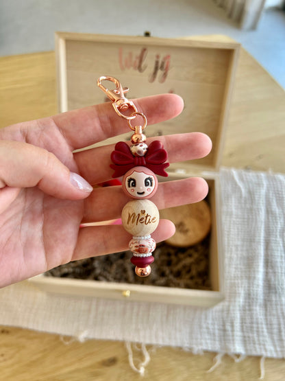 Een doosje met een vraag - Metie Sleutelhanger rood
